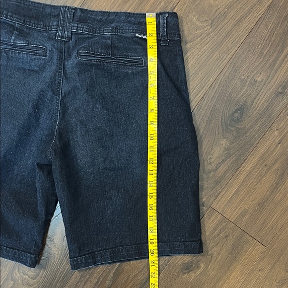 Fade to Blue Denim Shorts - Picture 7 of 8